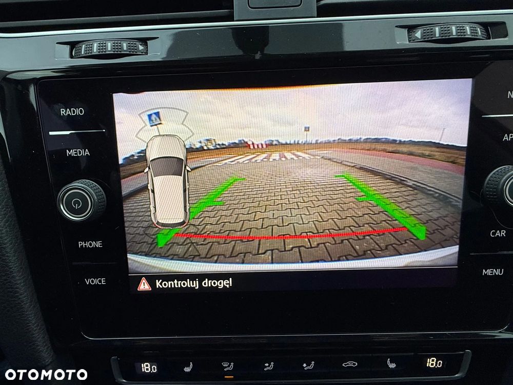 Volkswagen Golf VII 1.6 TDI BMT Highline DSG - 28