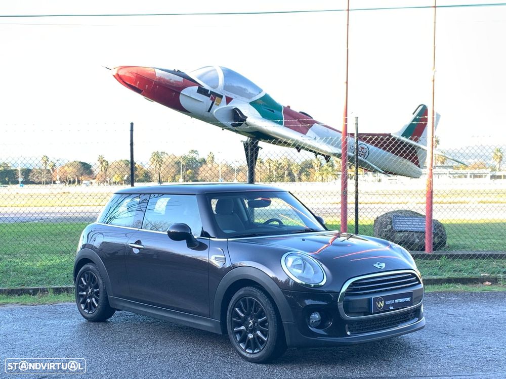 MINI 3 Portas One D - 7