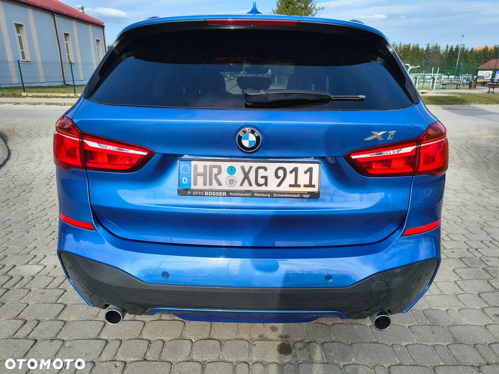BMW X1 - 13