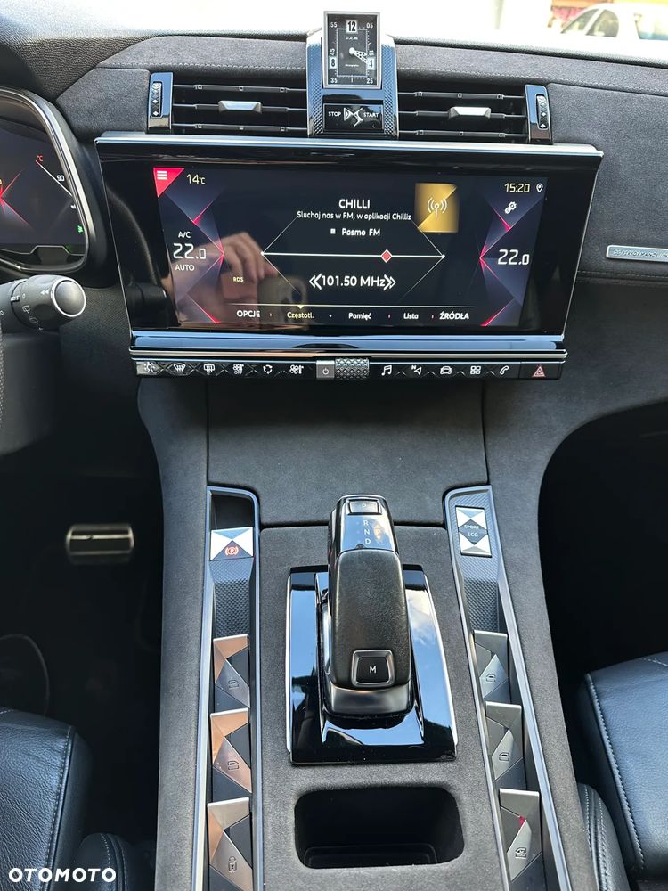 DS Automobiles DS 7 Crossback 1.6 PureTech Performance Line + - 8