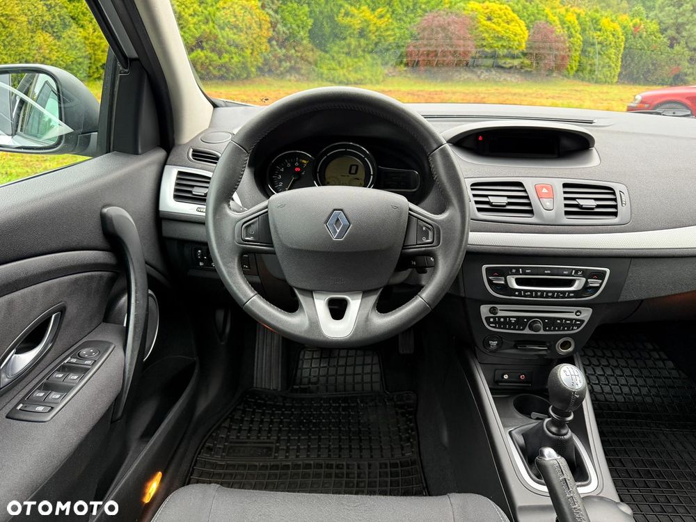 Renault Megane 1.6 16V Dynamique - 22