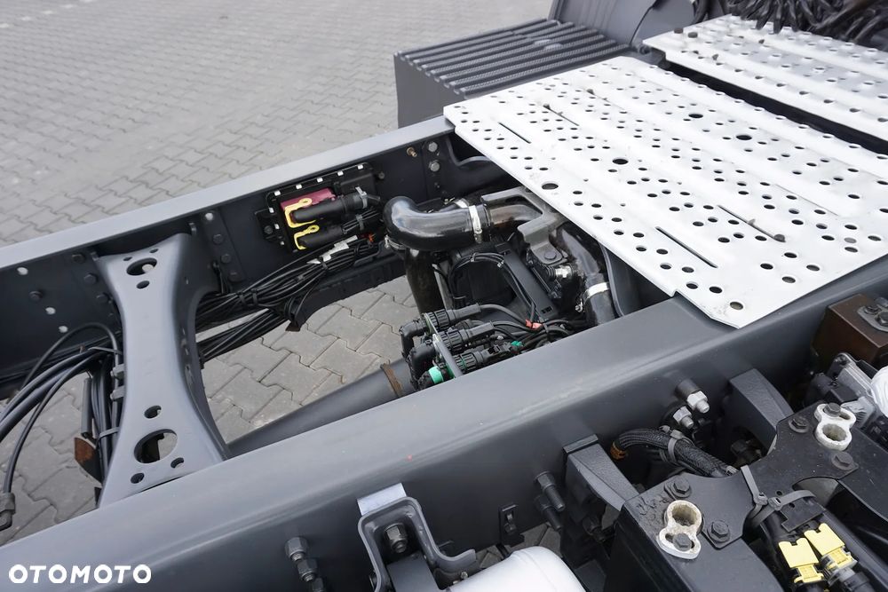 Scania / P 410 / EURO 6 / RETARDER / MAŁY PRZEBIEG - 36