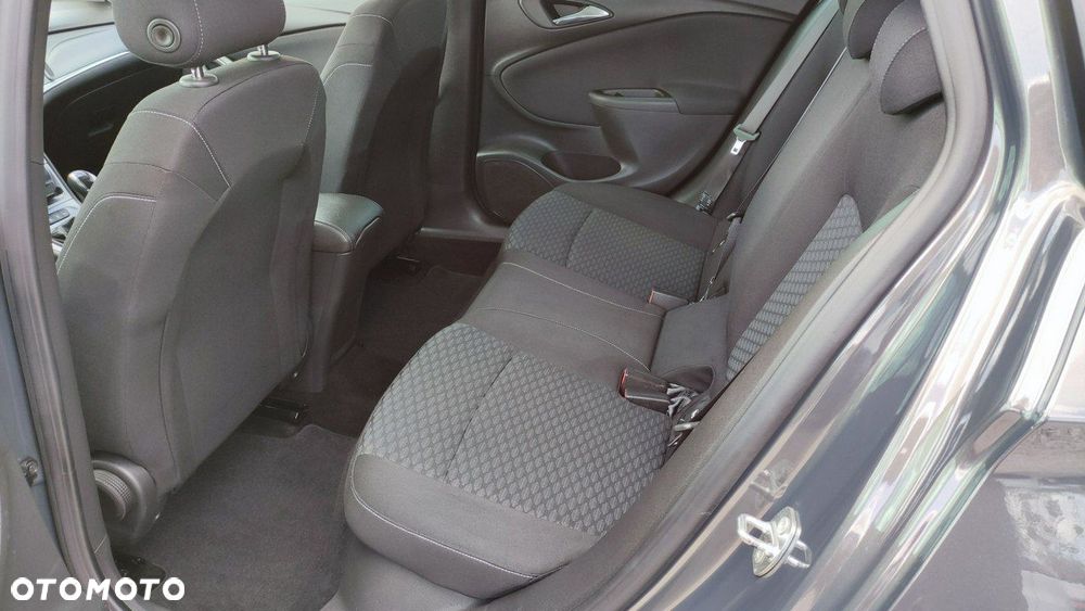 Opel Astra 1.6 CDTI Enjoy S&S - 7