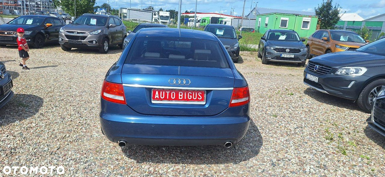 Audi A6 - 6