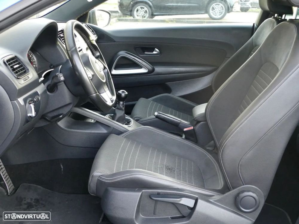 VW Scirocco 2.0 TDI Sport - 19