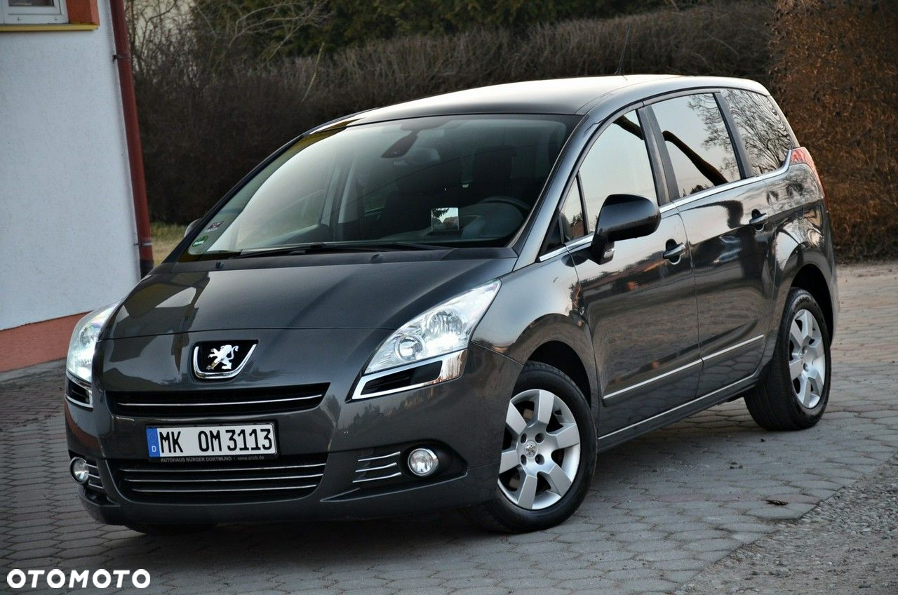 Peugeot 5008 - 5