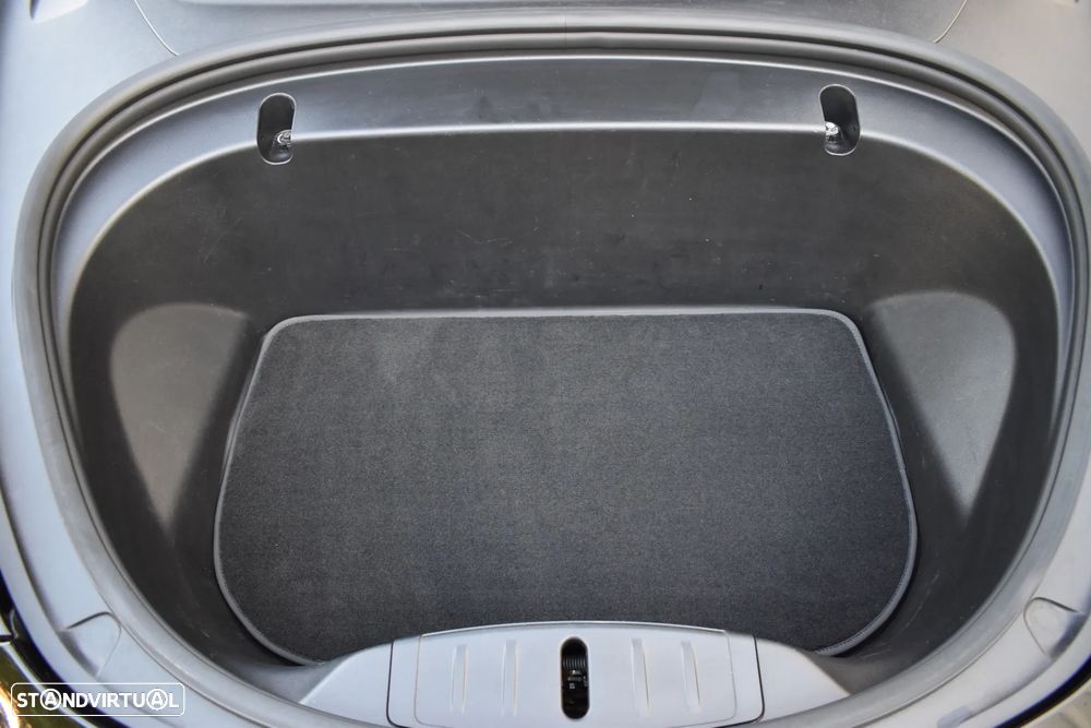 Tesla Model 3 Standard RWD Plus - 19