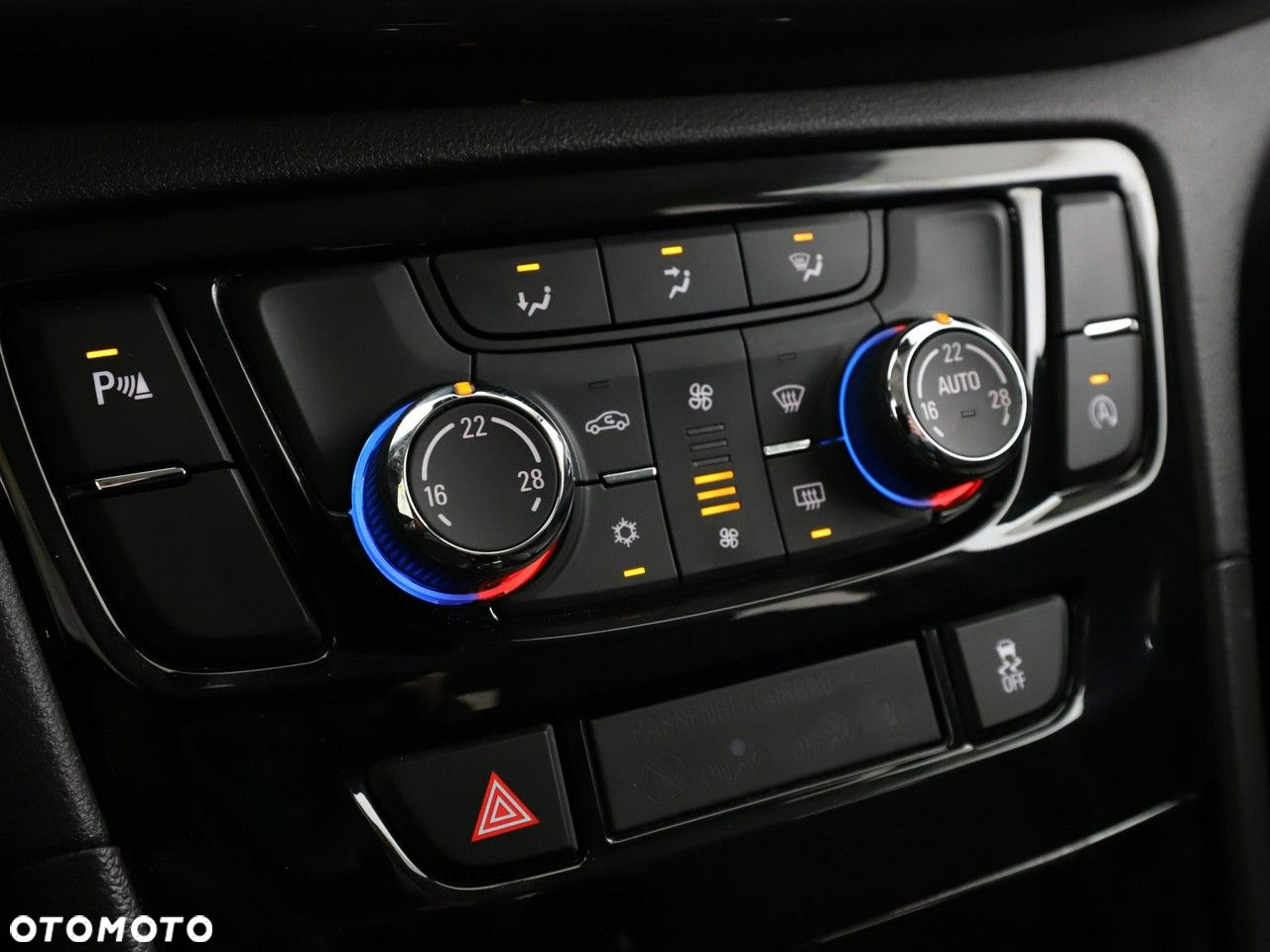 Opel Mokka X 1.6 D (CDTI ecoFLEX) Start/Stop Color Innovation - 27