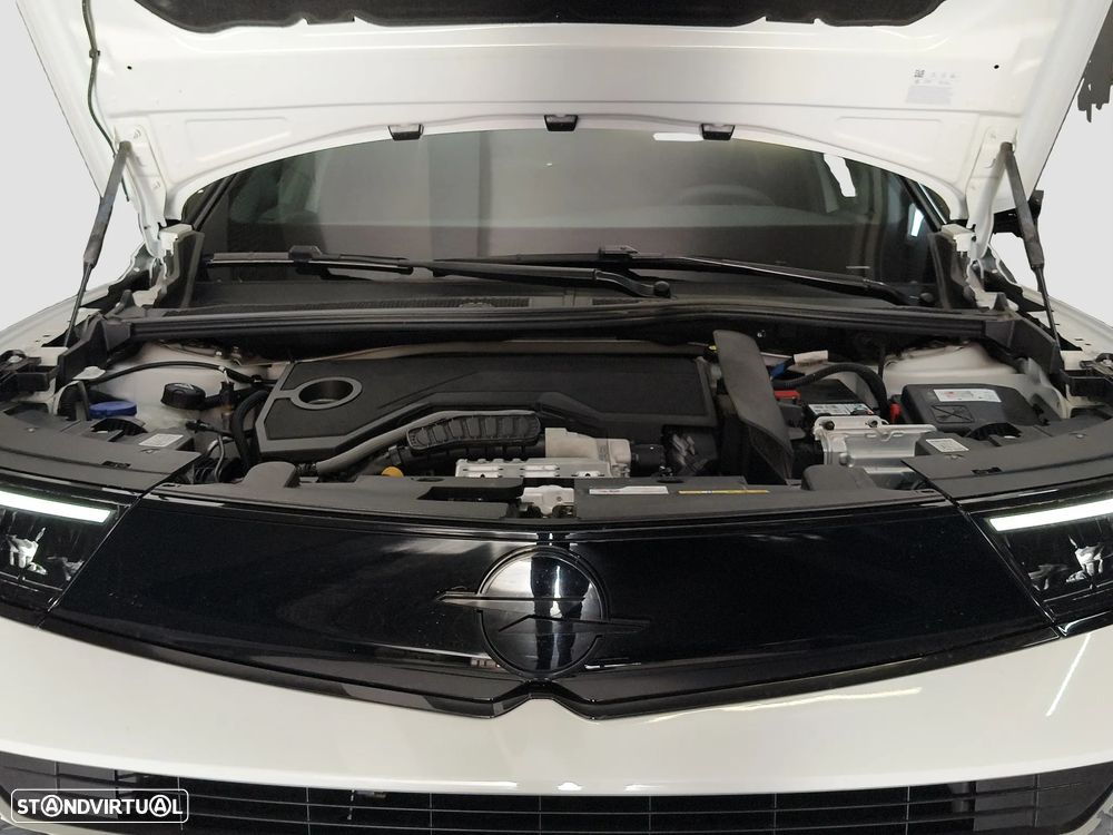 Opel Mokka 1.2 Hybrid GS eDCT - 34