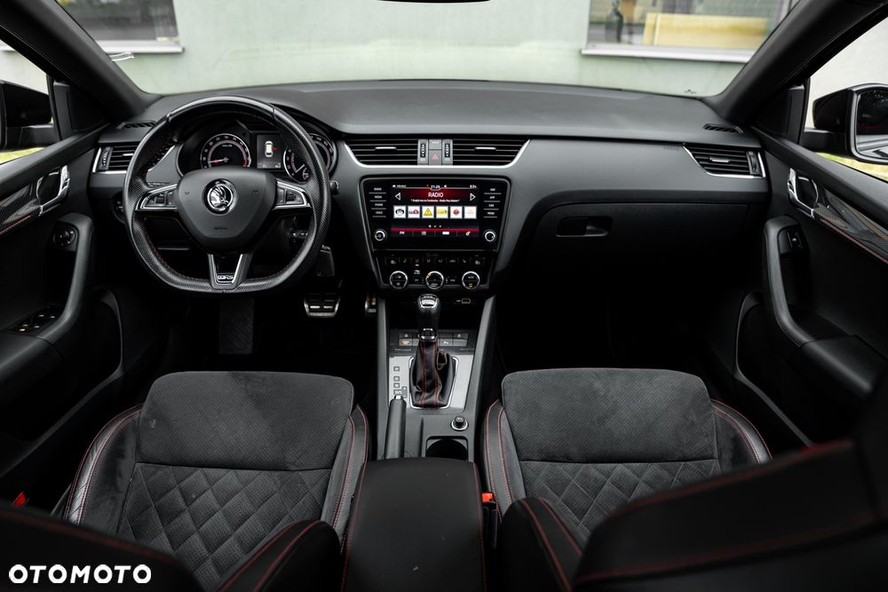 Skoda Octavia 2.0 TDI RS DSG - 26