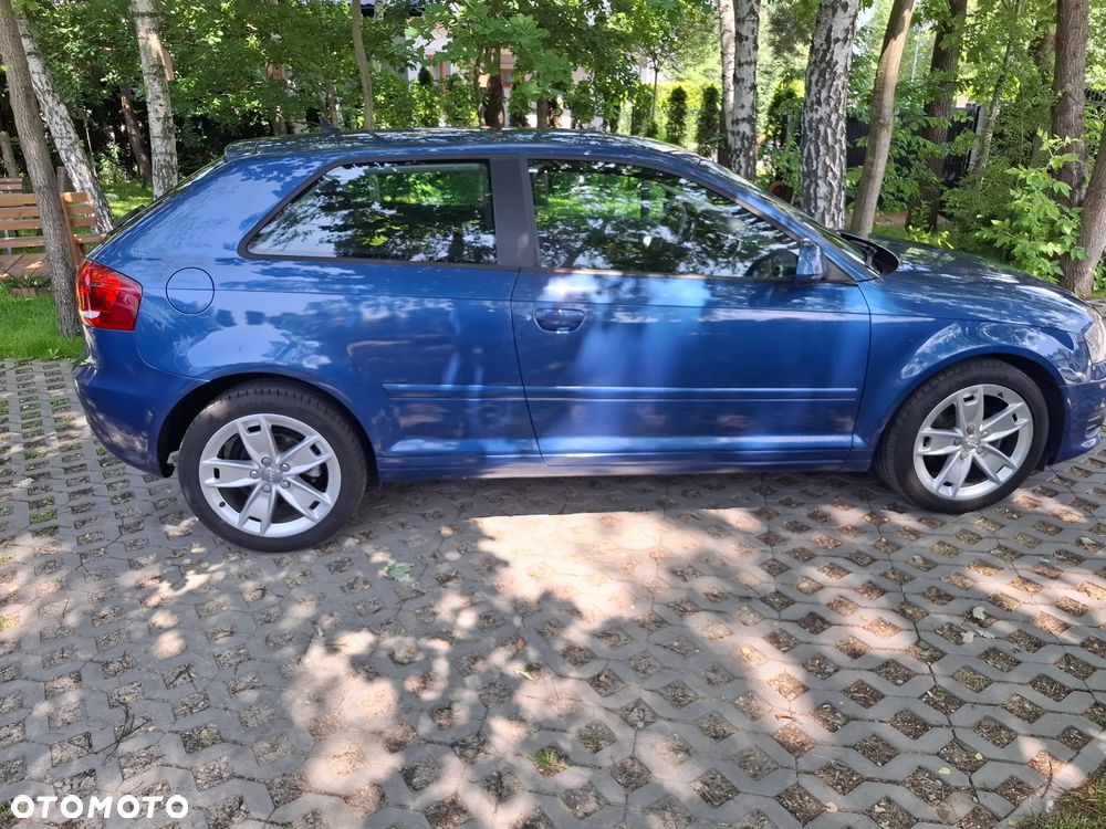 Audi A3 3-drzwiowe 2.0 TDI Ambiente - 10