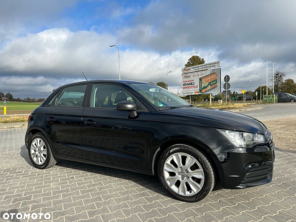 Audi A1 Sportback 2012 photo 2