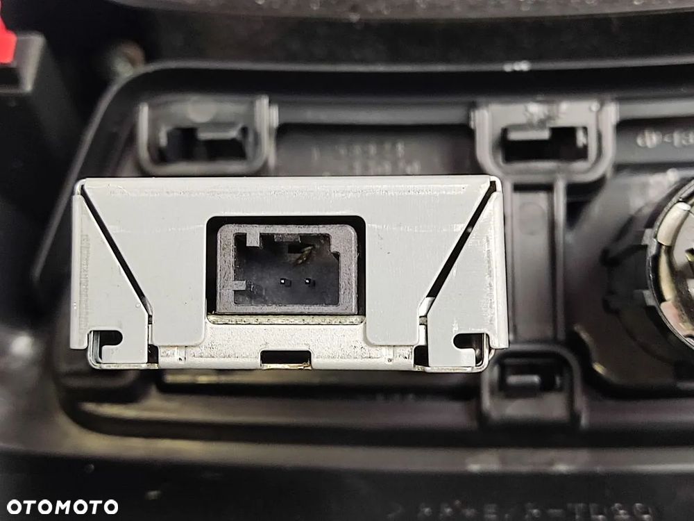 LEXUS ES od 2018r Panel Tylny Tunelu Środkowego - 8