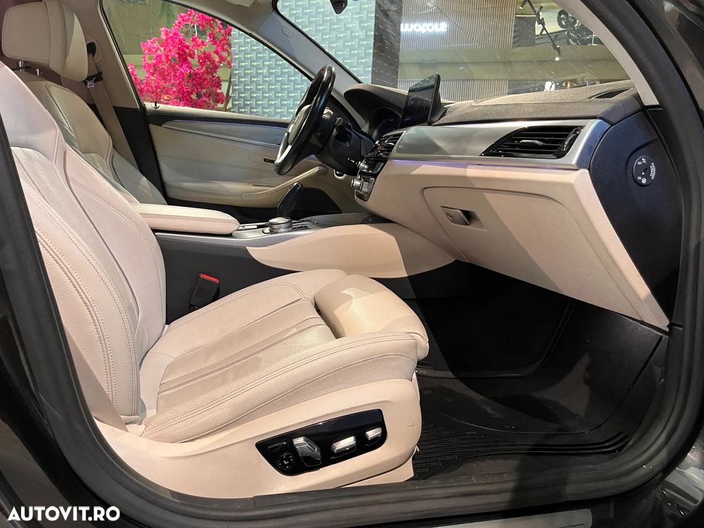 BMW Seria 5 530e xDrive AT PHEV - 34