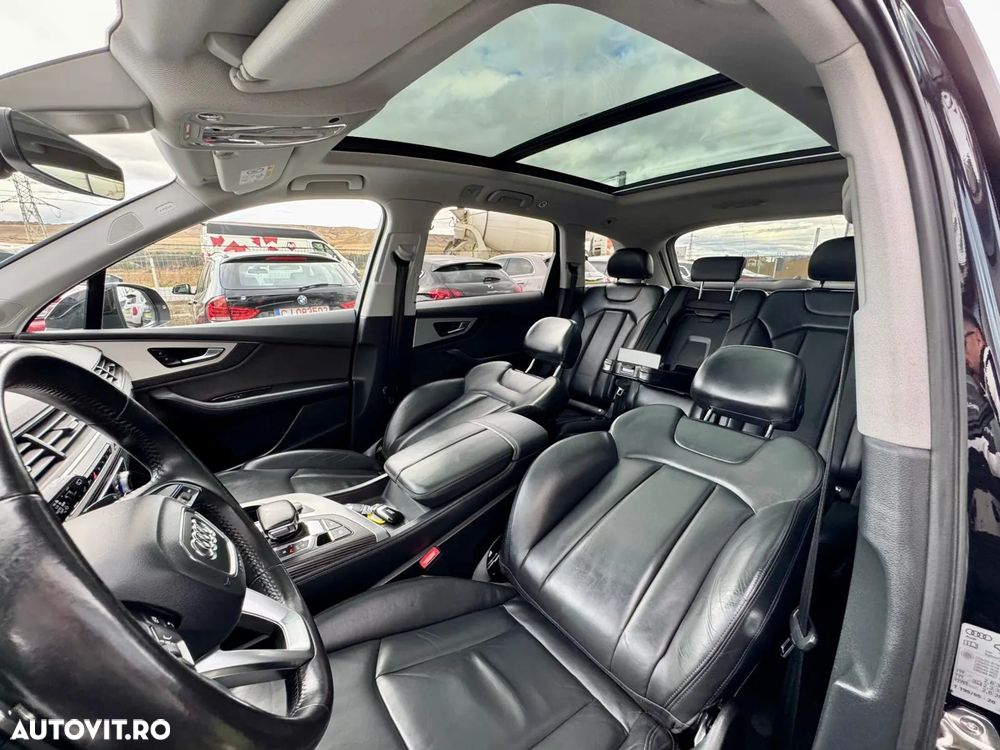Audi Q7 - 25