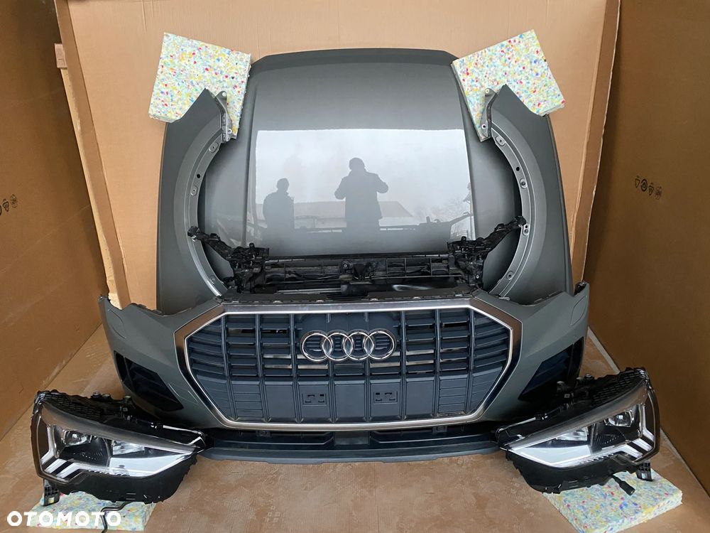 AUDI Q3 83A kompletny przód maska lampy zderzak błotnik pas Z7 Z7 LX7G 28km