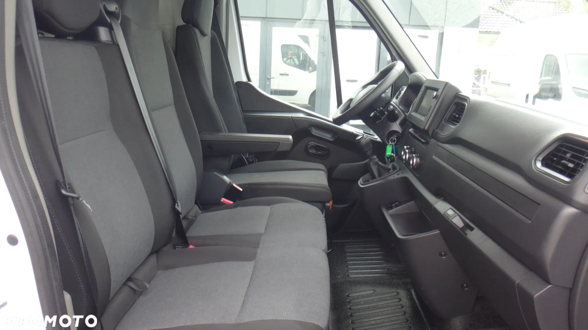 Renault Master - 10