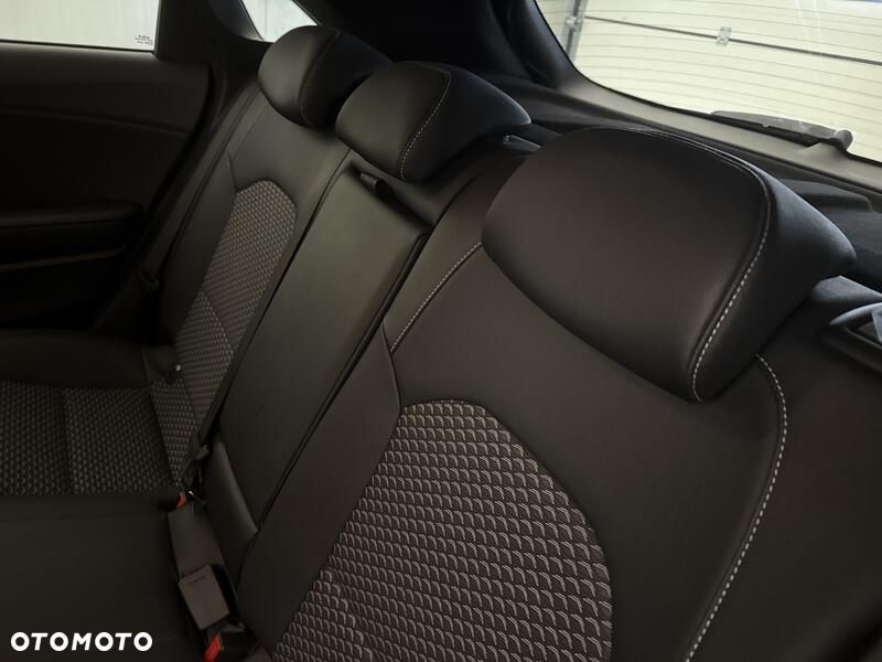 Kia Ceed 1.5 T-GDI Business Line DCT - 21