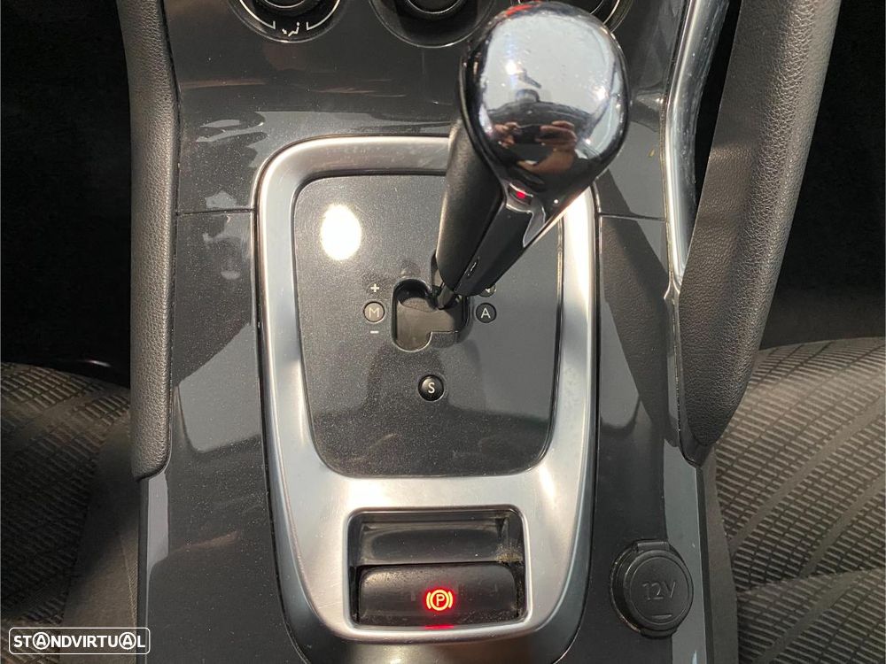 Peugeot 3008 e-HDi 115 ETG6 Stop&Start Active - 38