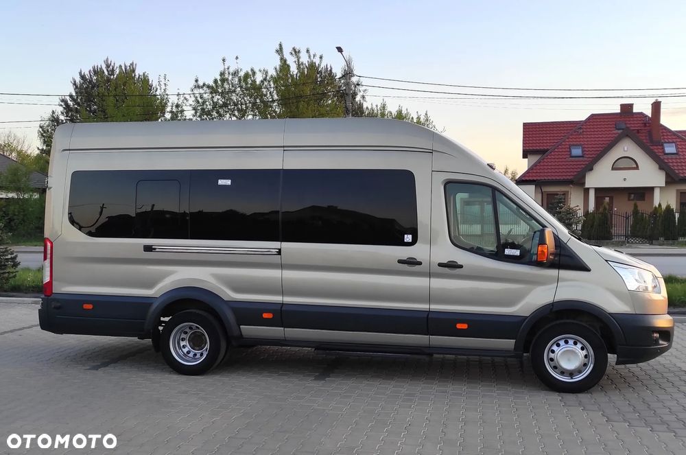 Ford Transit Autobus 18 osób 2.2 TDCI 155 KM 2017 r - 6