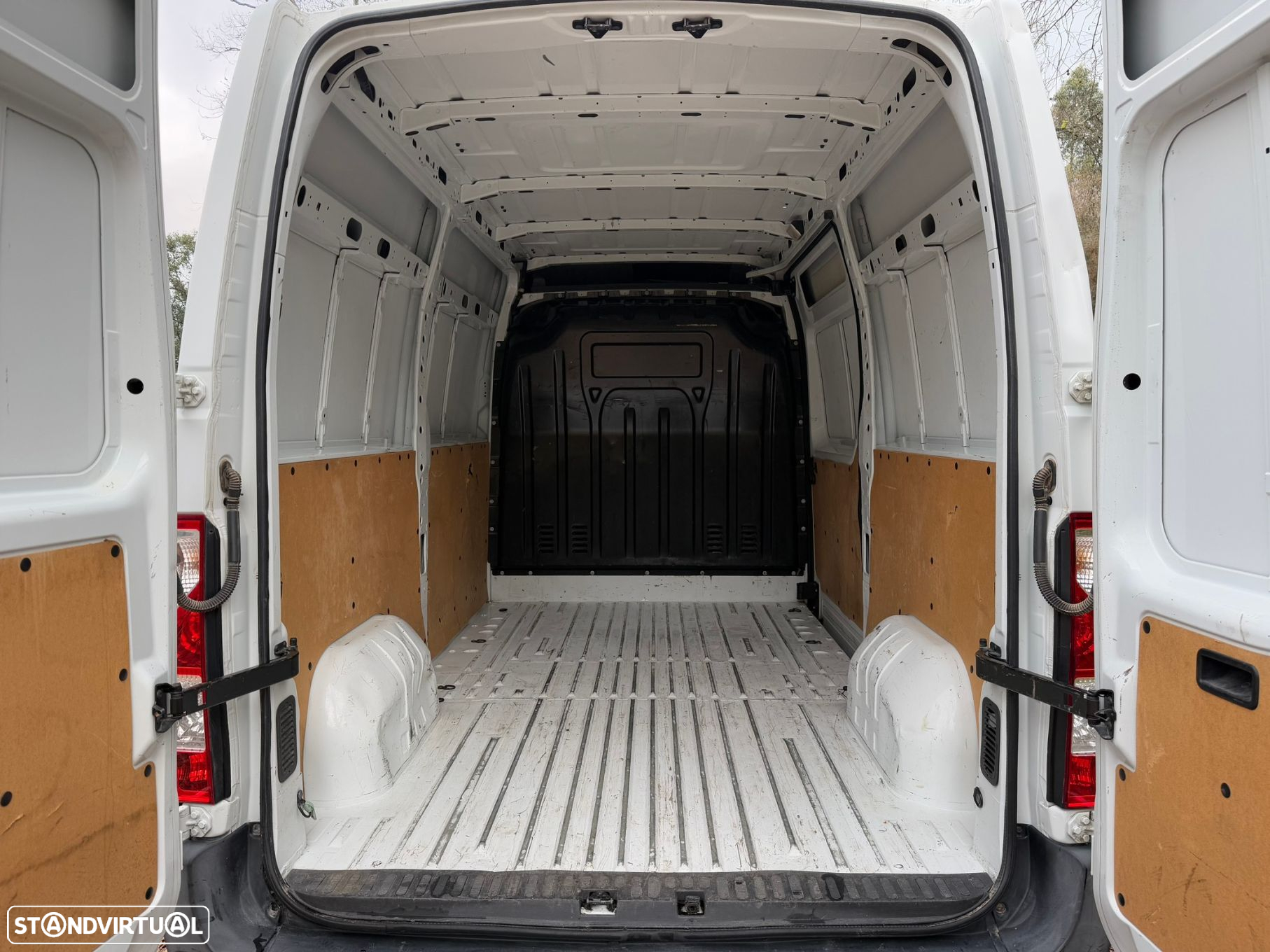 Renault Master 2.3 dCi L2 3.3T SS - 15