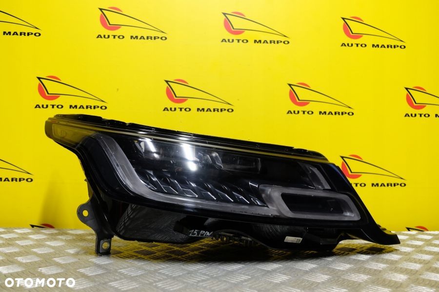 RANGE ROVER SPORT L494 2018- REFLEKTOR LAMPA MID LED 15 PIN R EU - 2