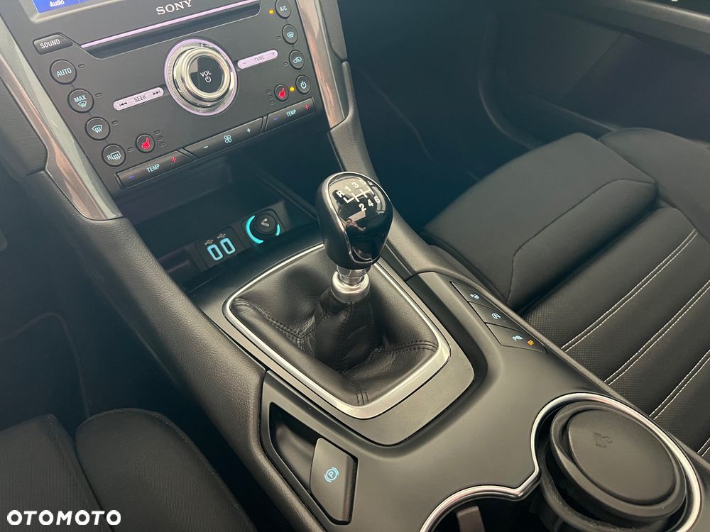 Ford Mondeo 2.0 EcoBlue Titanium - 33