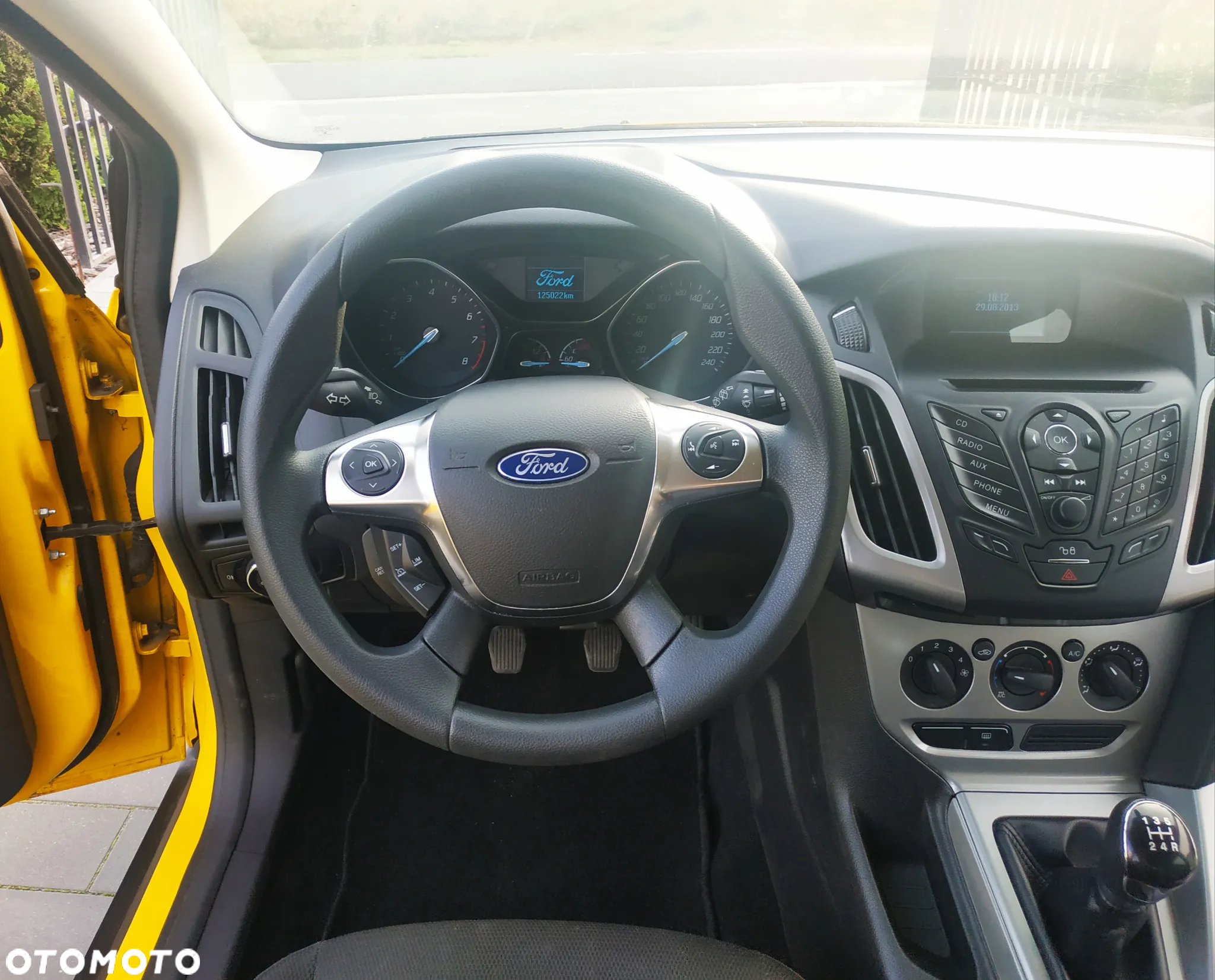 Ford Focus 1.6 Ambiente - 11
