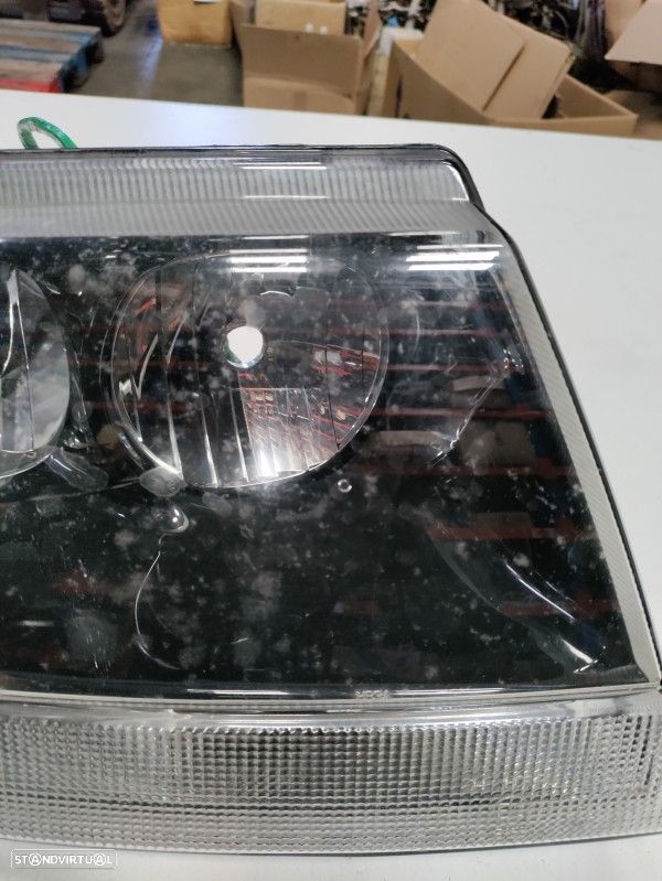 Farol Frente Direito / Otica Direita Jeep Grand Cherokee Ii (Wj, Wg) - 4