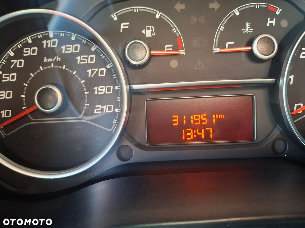 Fiat Doblo - 8