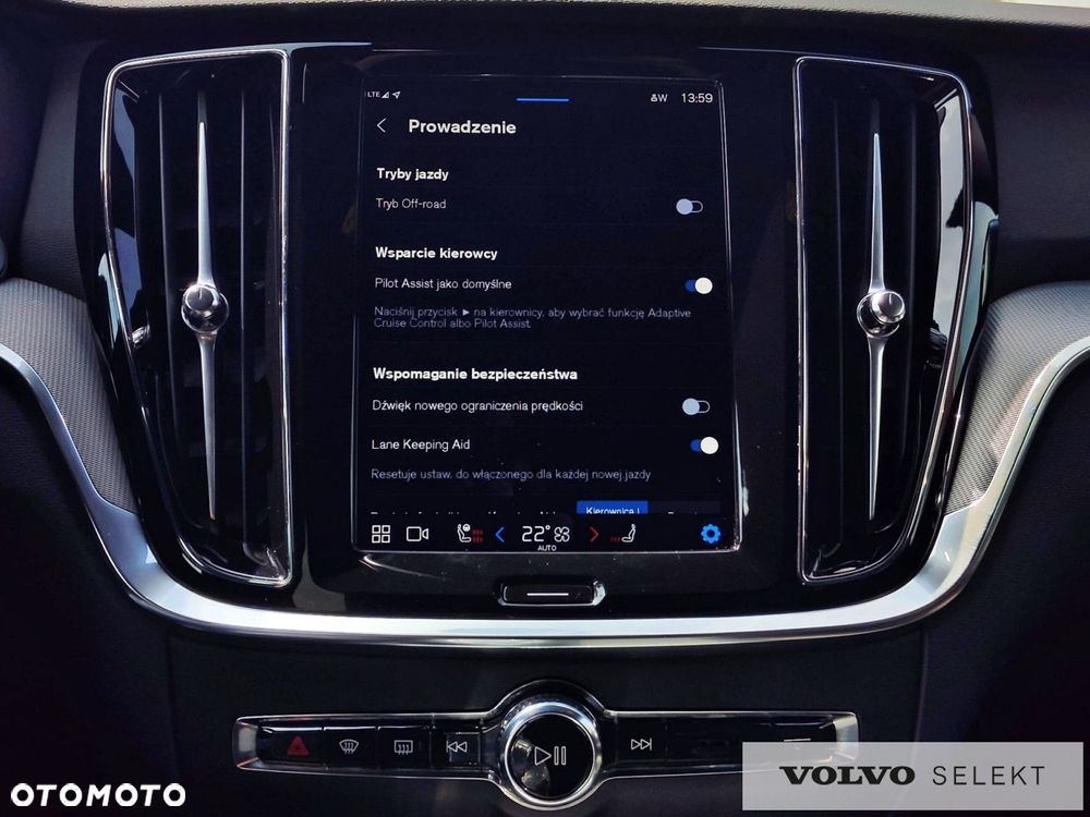 Volvo V60 Cross Country - 23