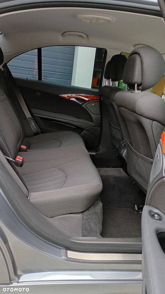 Mercedes-Benz Klasa E 200 Kompressor Elegance - 20