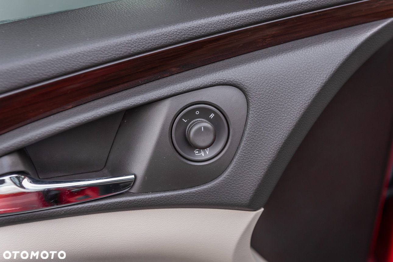 Opel Insignia - 21