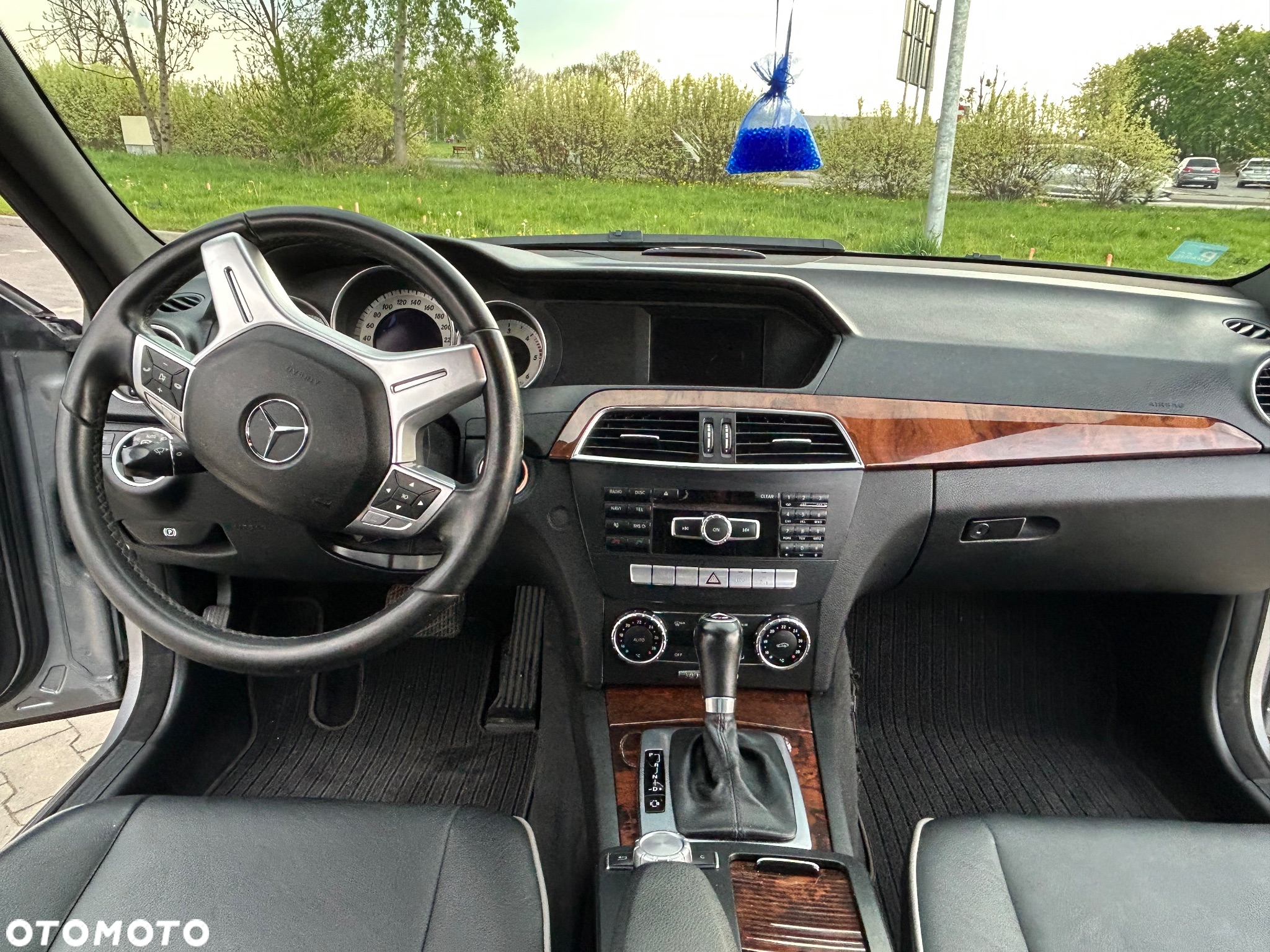 Mercedes-Benz Klasa C 180 CDI 7G-TRONIC Edition - 13