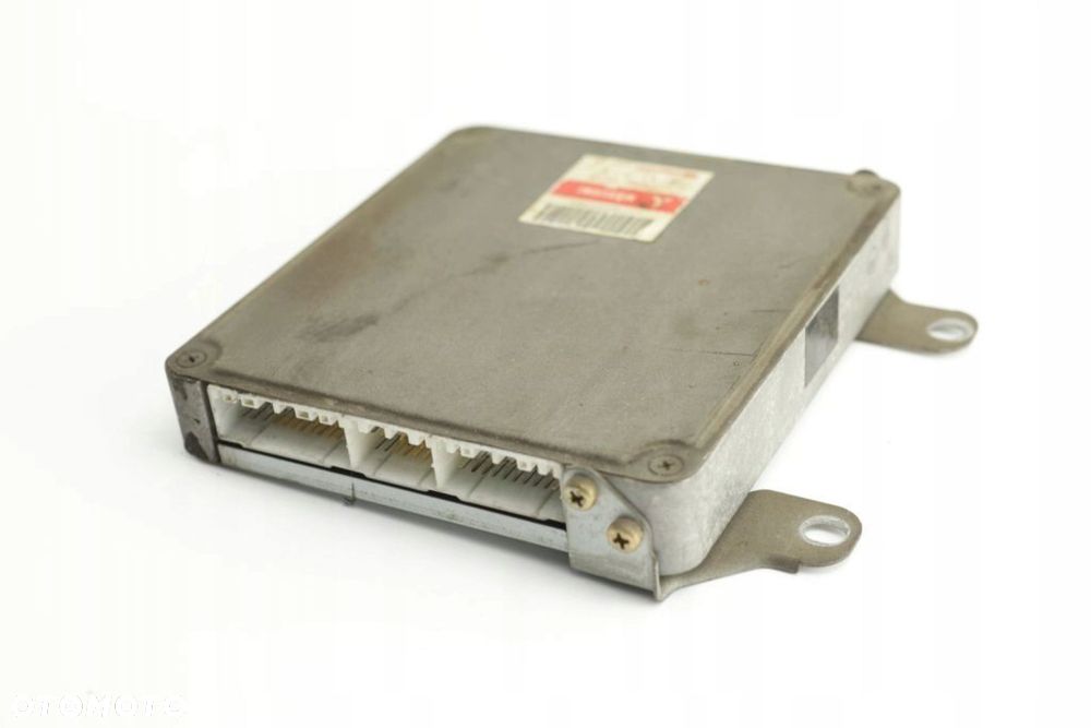 KOMPUTER STEROWNIK SILNIKA MITSUBISHI GALANT MD333002 - 1