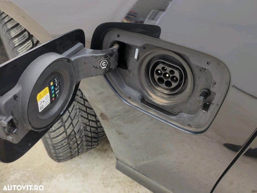 BMW Seria 3 330e xDrive Aut. Advantage - 6