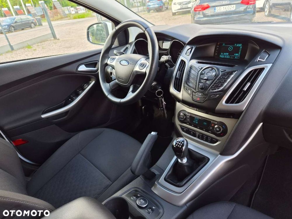 Ford Focus - 20