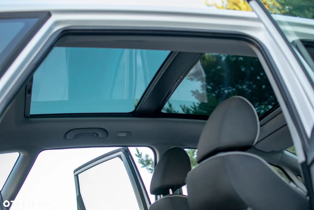 Kia Venga - 38