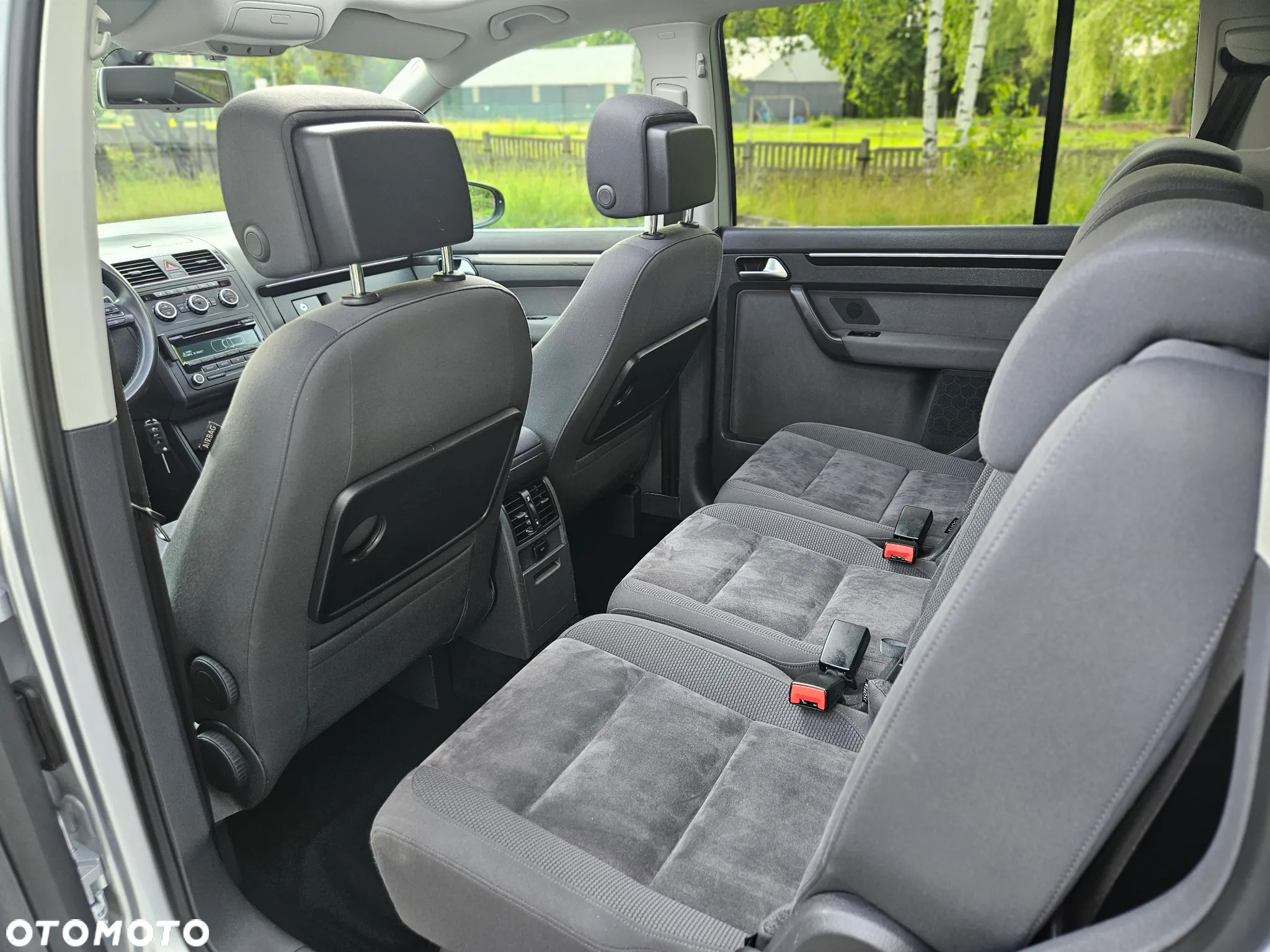 Volkswagen Touran 1.4 TSI Cross DSG - 29