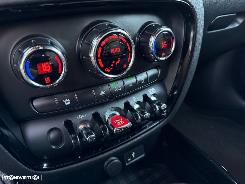 MINI Clubman One D - 26