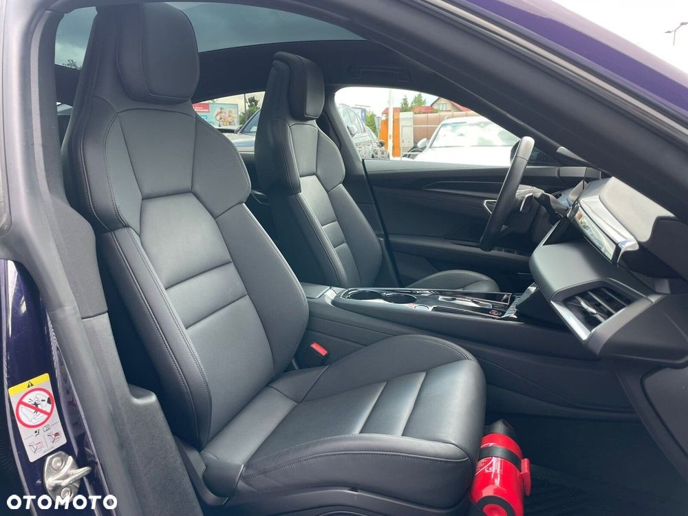 Audi e-tron GT - 25