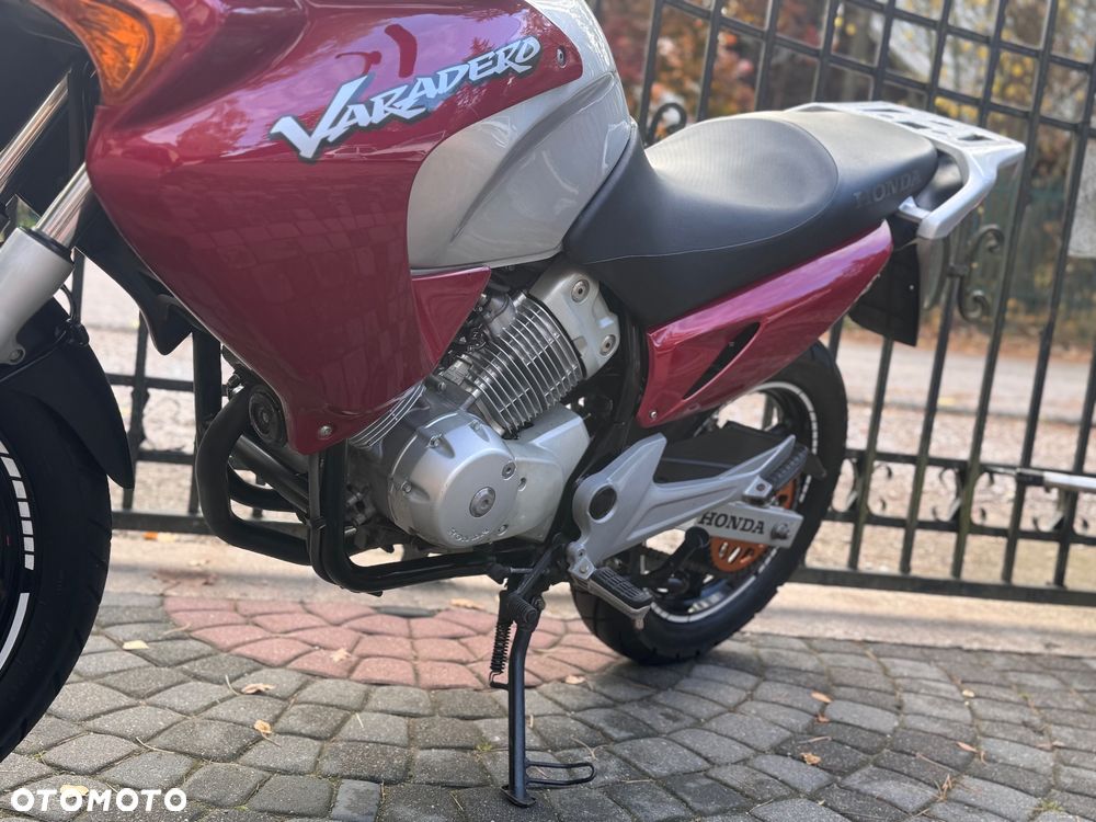 Honda XL - 17