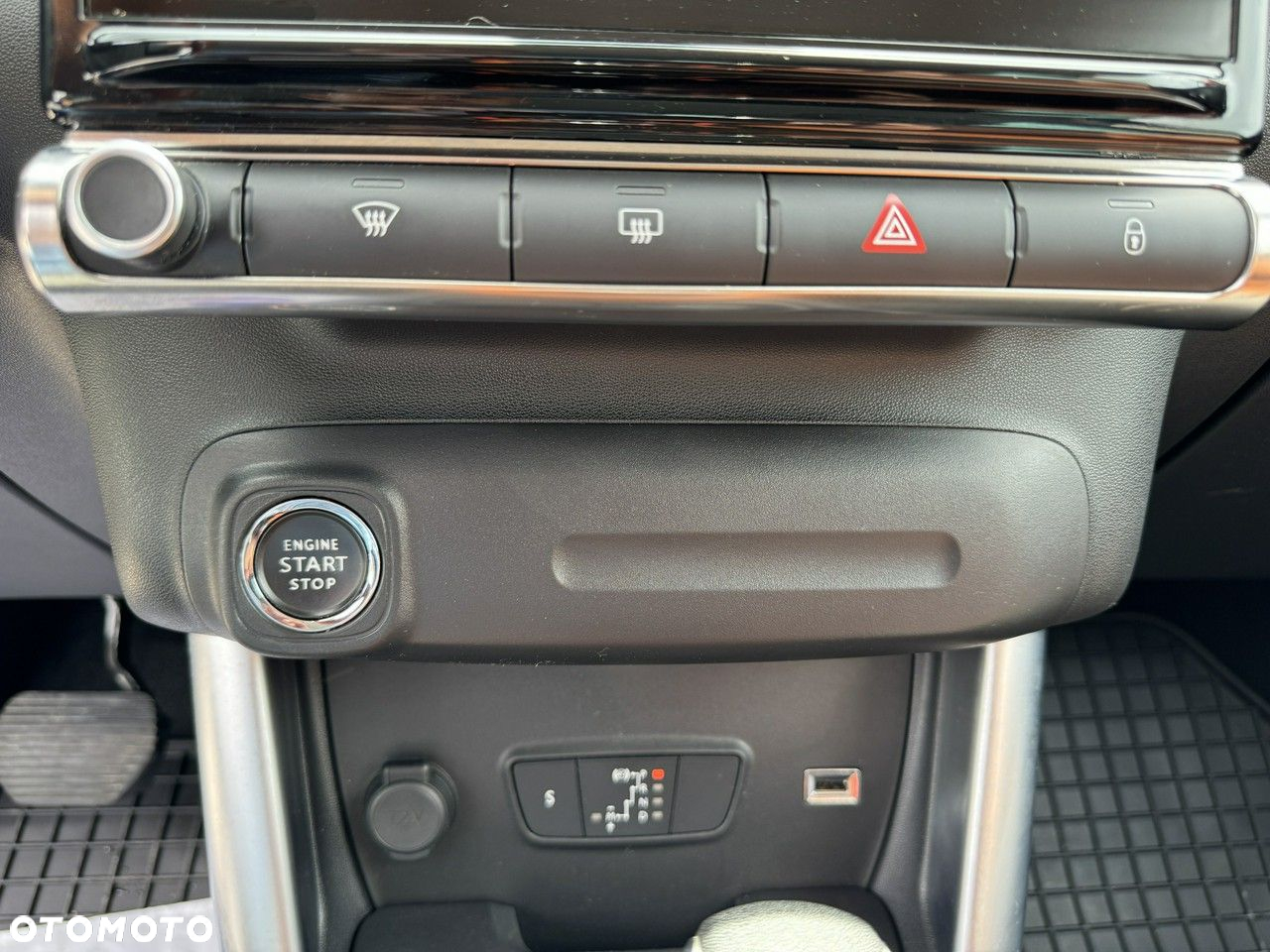 Citroën C3 Aircross PureTech 110 Stop & Start EAT6 Shine - 28