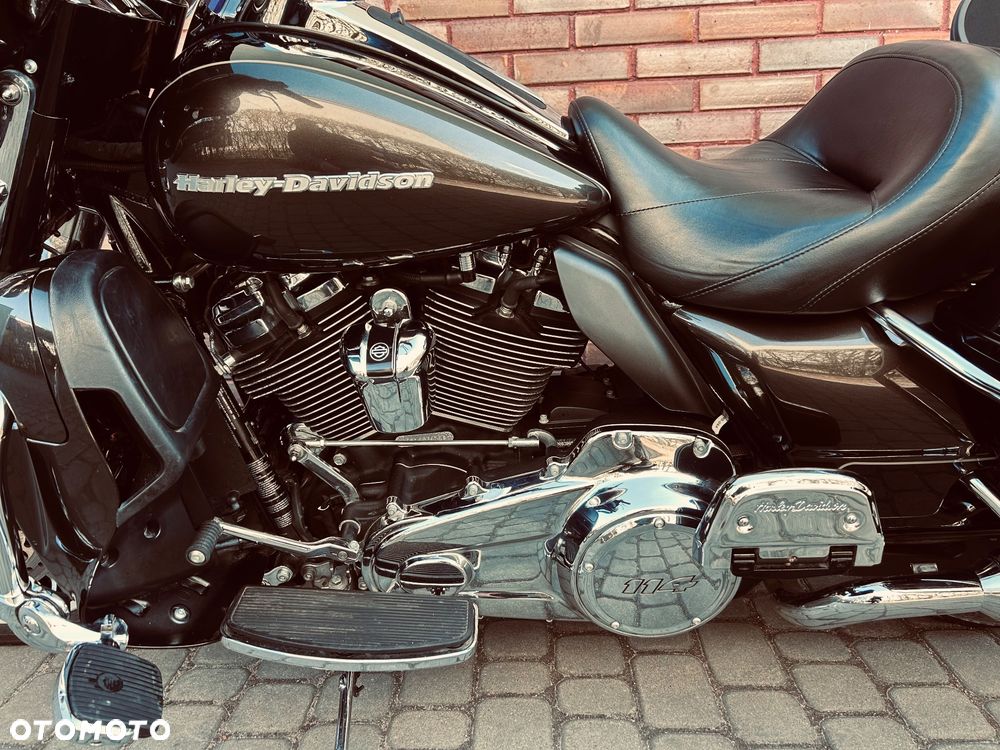 Harley-Davidson Touring Ultra Limited - 4