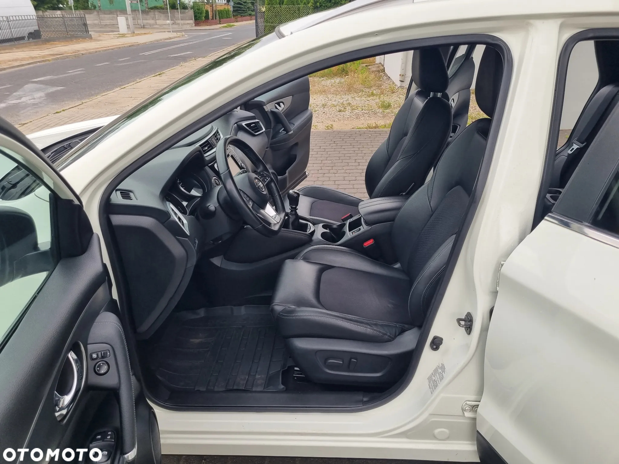 Nissan Qashqai 1.6 DCi Tekna - 5