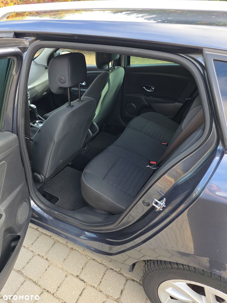 Renault Megane 1.2 Energy TCe Intens EDC - 9