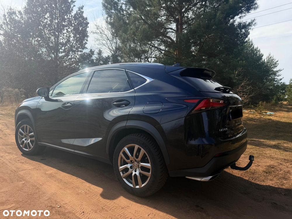 Lexus NX 200t Comfort AWD - 3