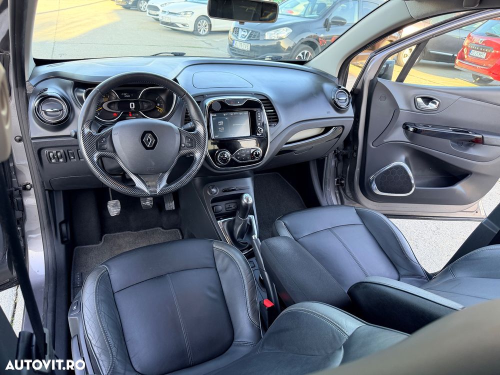 Renault Captur - 26