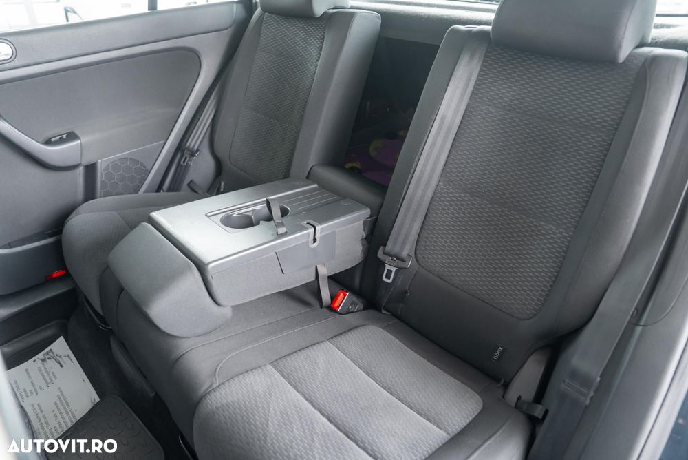 Volkswagen Golf Plus 1.4 TSI Style - 23