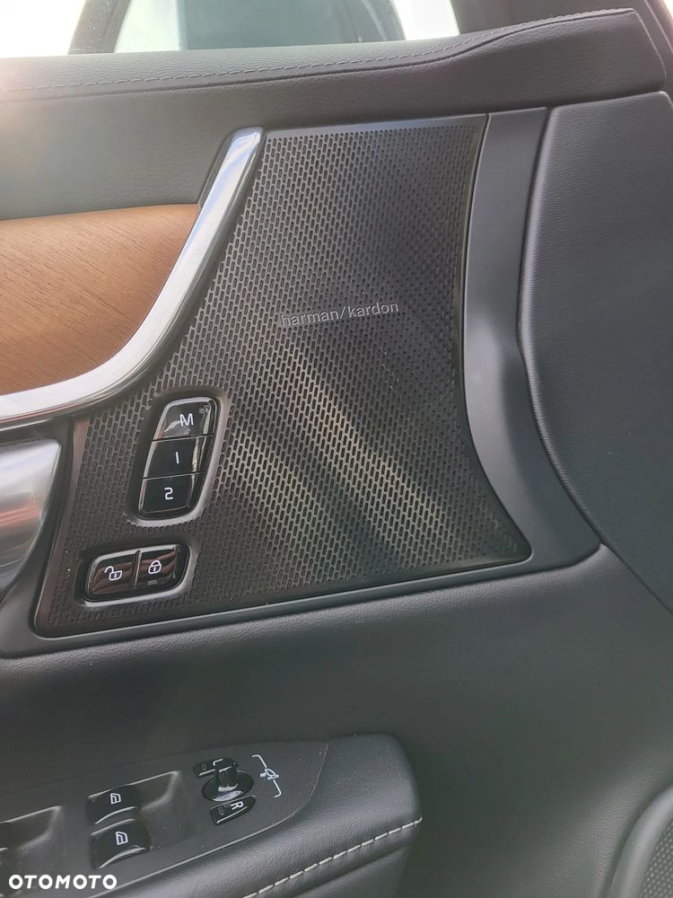 Volvo V90 D4 AWD Geartronic Inscription - 22